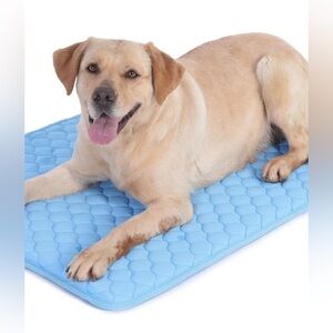 MARUNDA Dog Cooling Mat Blue Breathable Washable Cooling Pad 28 x 20 NEW